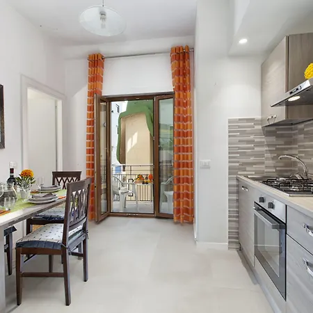 Mahal Kita 3* 소렌토