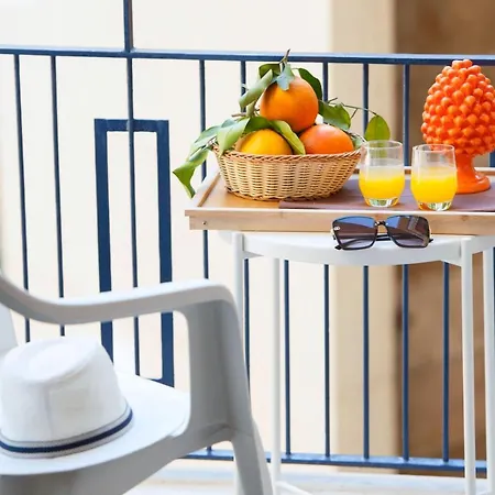 לינה וארוחת בוקר Mahal Kita